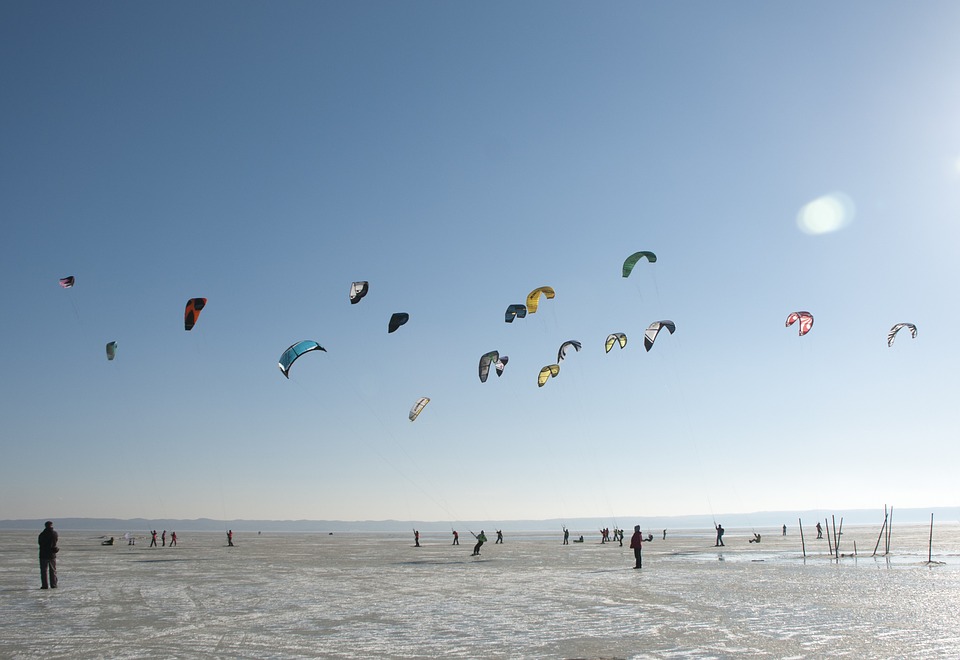 ¿Ya has probado el snowkiting?