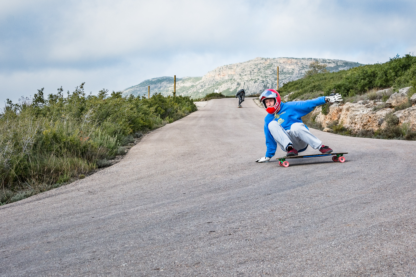 Longboard Downhill