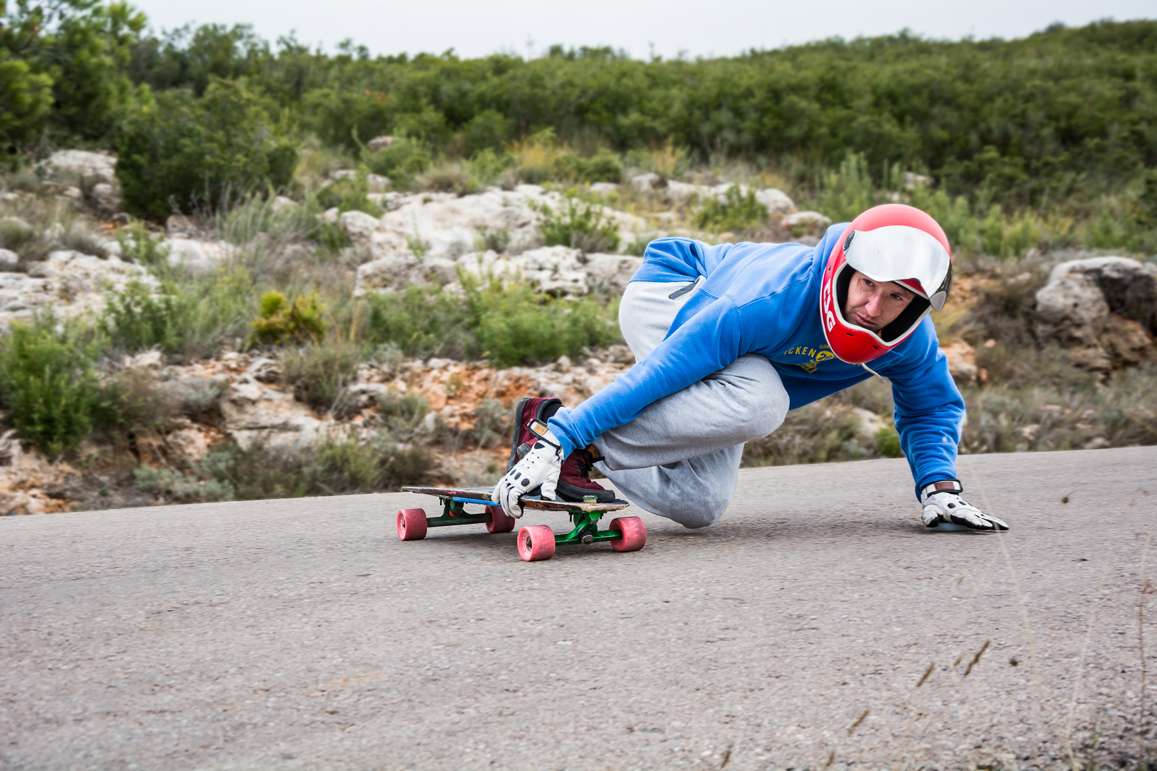 Ejes de longboard y skateboard. Especificaciones y componentes.